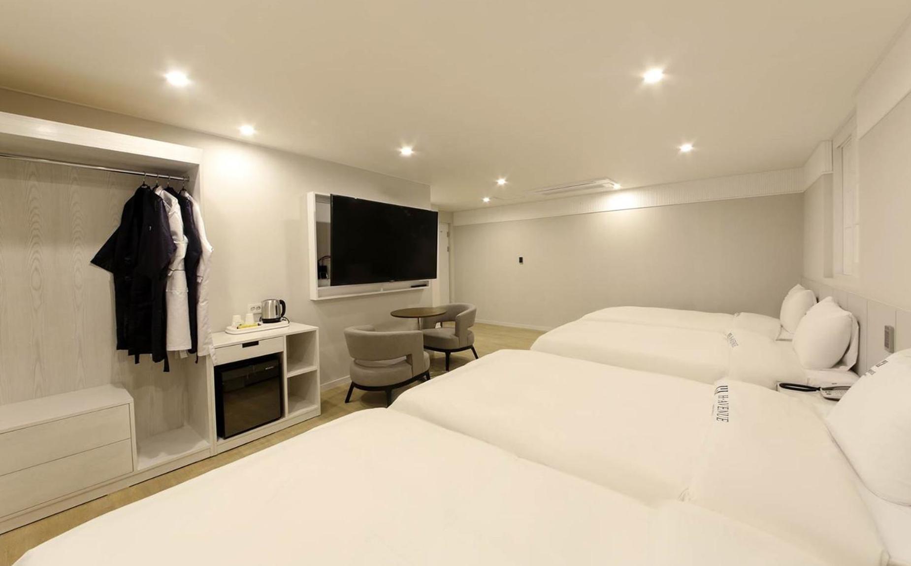 H Avenue Hotel In Gyeongju Exterior foto